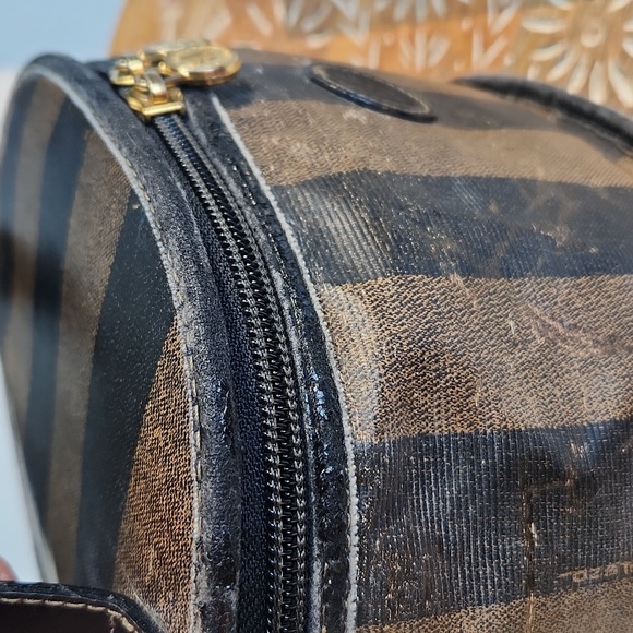 Fendi Vintage Makeup Bag - Picture 12 of 13
